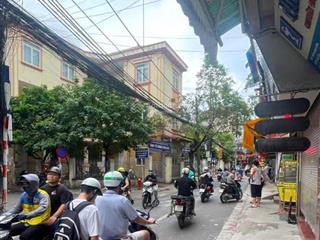 Kinh doanh ô tô phùng khoang trung văn sát đại học hà nội ở cho thuê đều đẹp dt45m x 5t thoáng