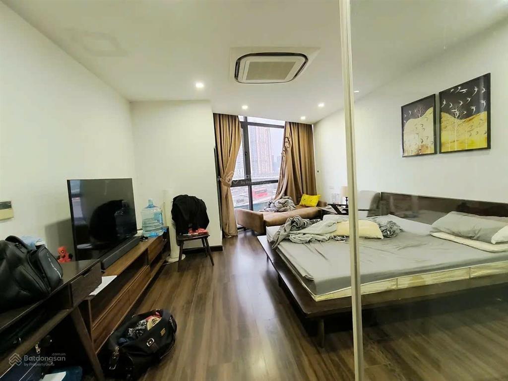 Kinh doanh ở luôn trục đường chiến thắng  văn quán nhà đẹp 5 ngủ vị trí vip sầm uất gần học viện