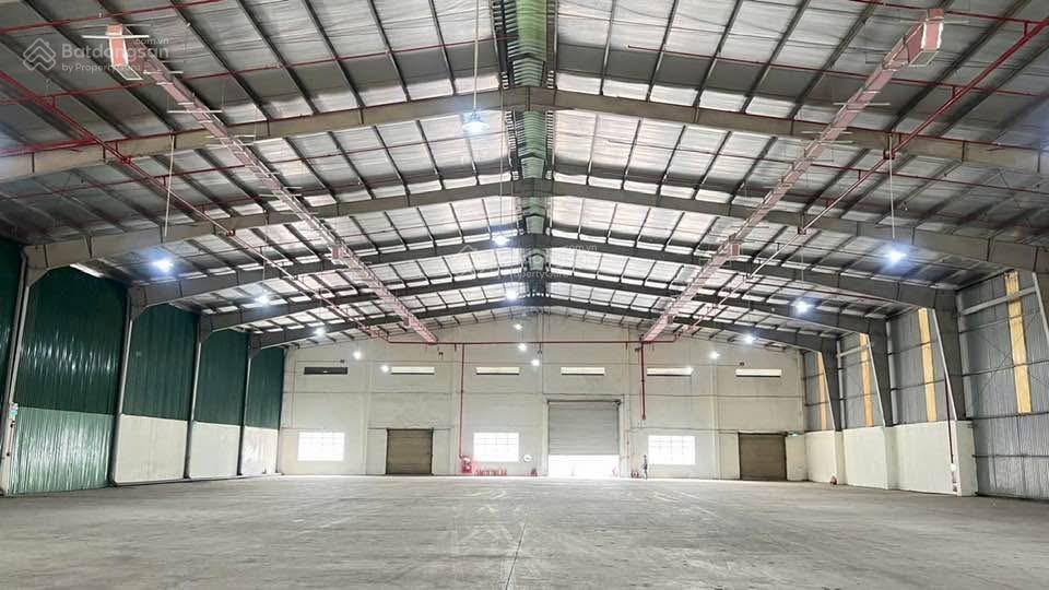 Cho thuê 2500m kho xưởng tây ninh