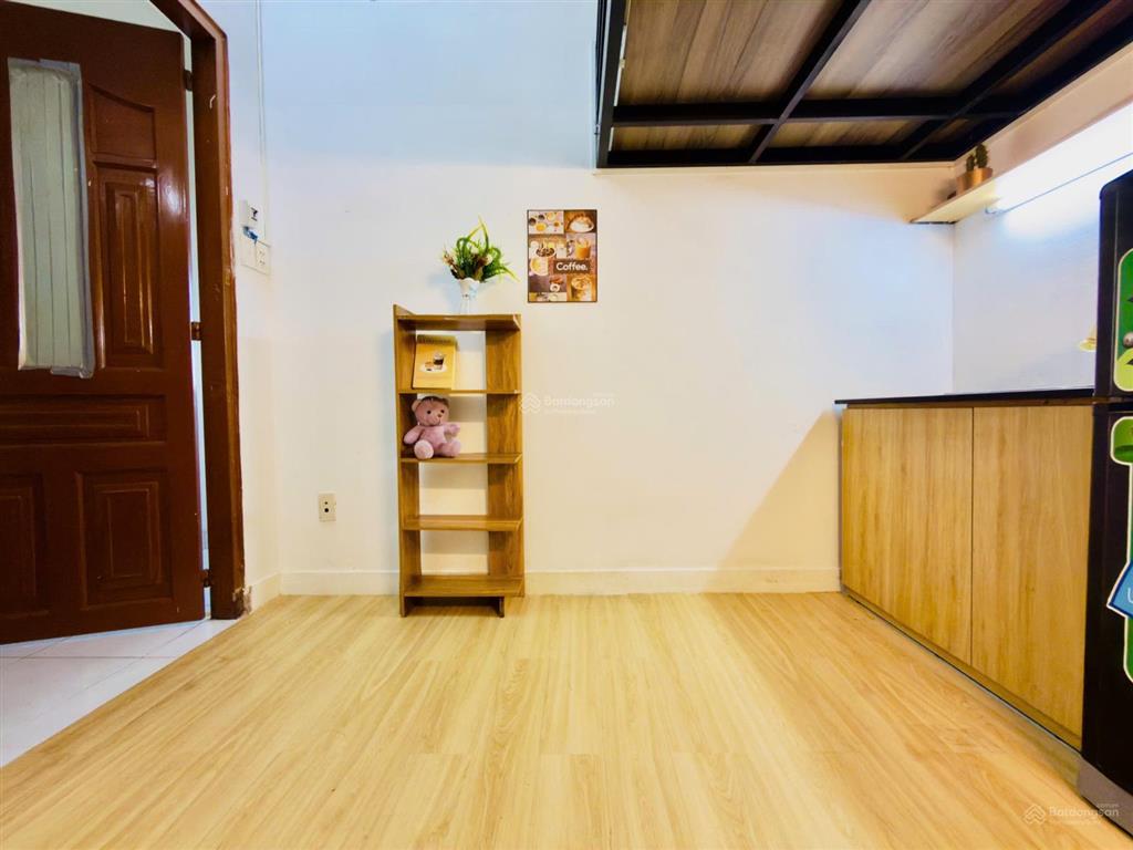 Cú sốc quận 10 tìm đâu ra phòng gác lửng trung tâm giá chỉ 4.x?