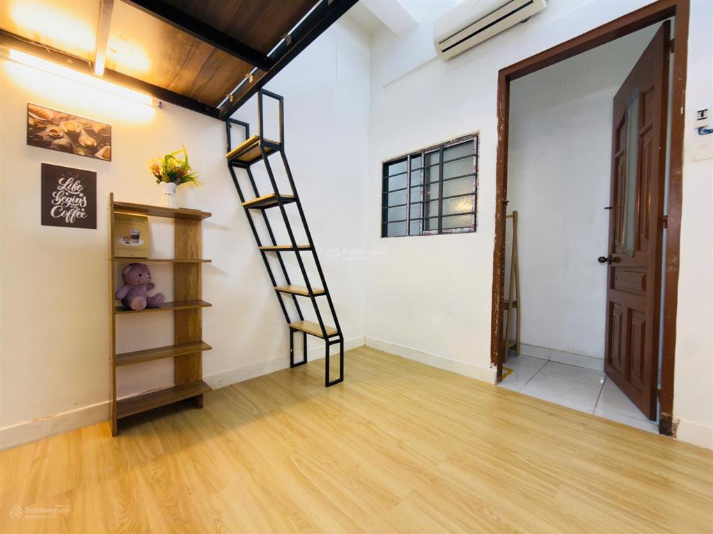 Cú sốc quận 10 tìm đâu ra phòng gác lửng trung tâm giá chỉ 4.x?