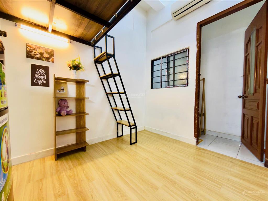 Cú sốc quận 10 tìm đâu ra phòng gác lửng trung tâm giá chỉ 4.x?