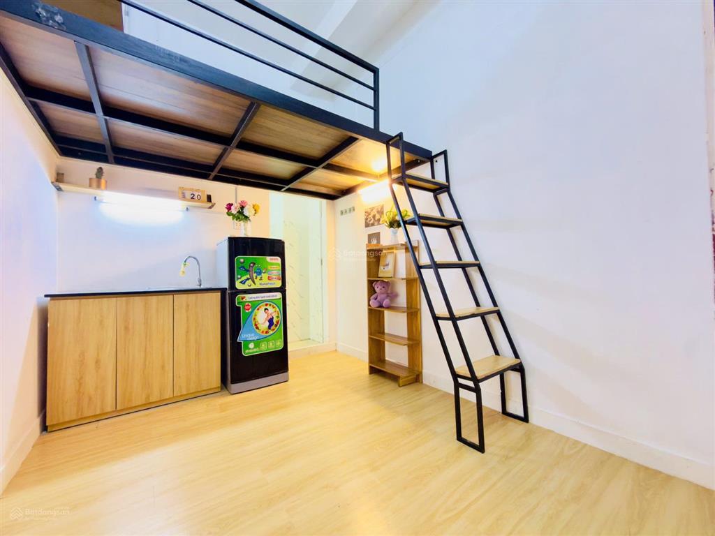 Cú sốc quận 10 tìm đâu ra phòng gác lửng trung tâm giá chỉ 4.x?
