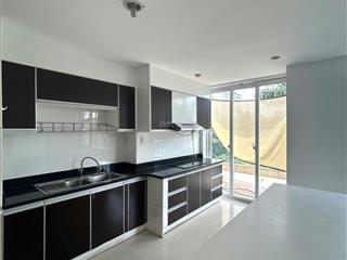 166m23pn2wc, sân vườn, nt dính tường, giá 33tr/tháng tại panorama, pmh q7.  0966 733 ***