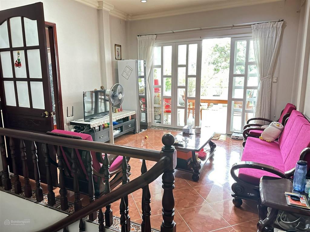Định cư cần bán gấp, tài sản chỉnh chủ 1975 lê quang định, dt 4x22 cn 84m2,2 tầng, giá chỉ 8,9 tỷ