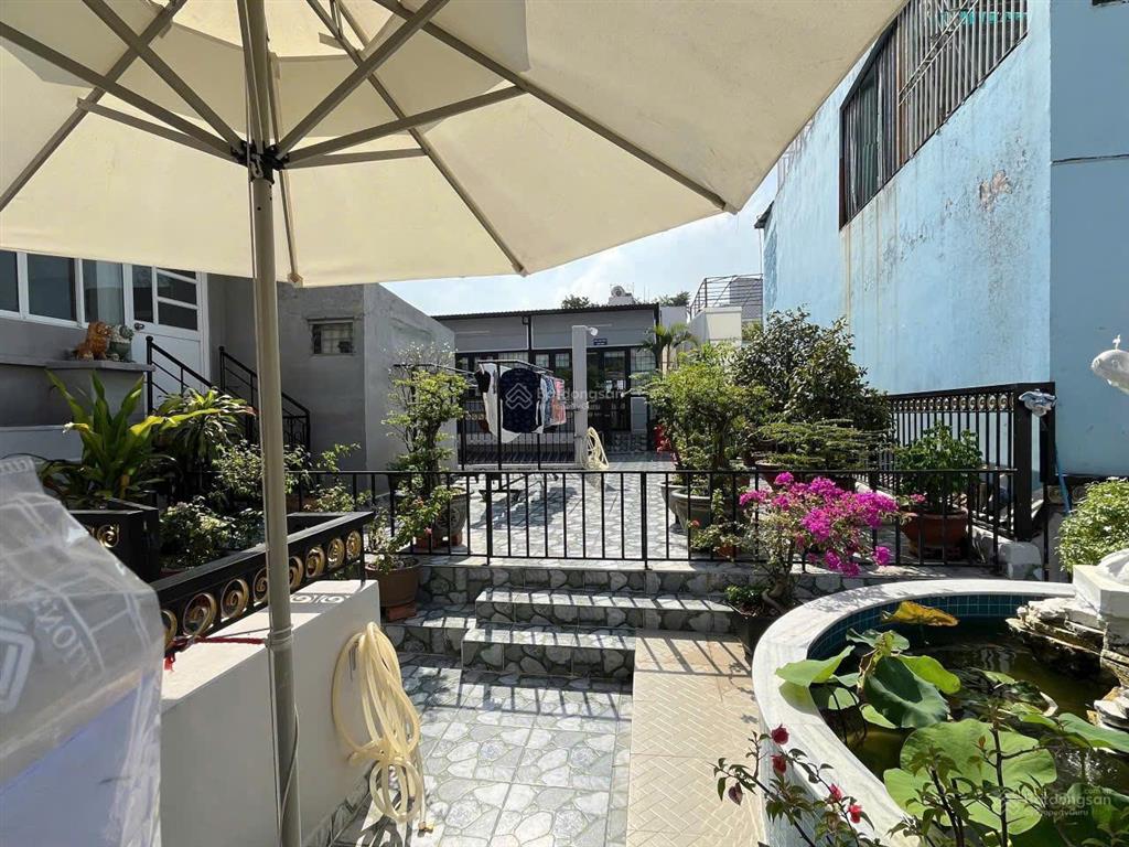 Bán gấp nhà 5 tầng trung tâm sài gòn, sân đậu oto, khu an ninh, sổ hồng cá nhân, đầu tư mua xây nhà