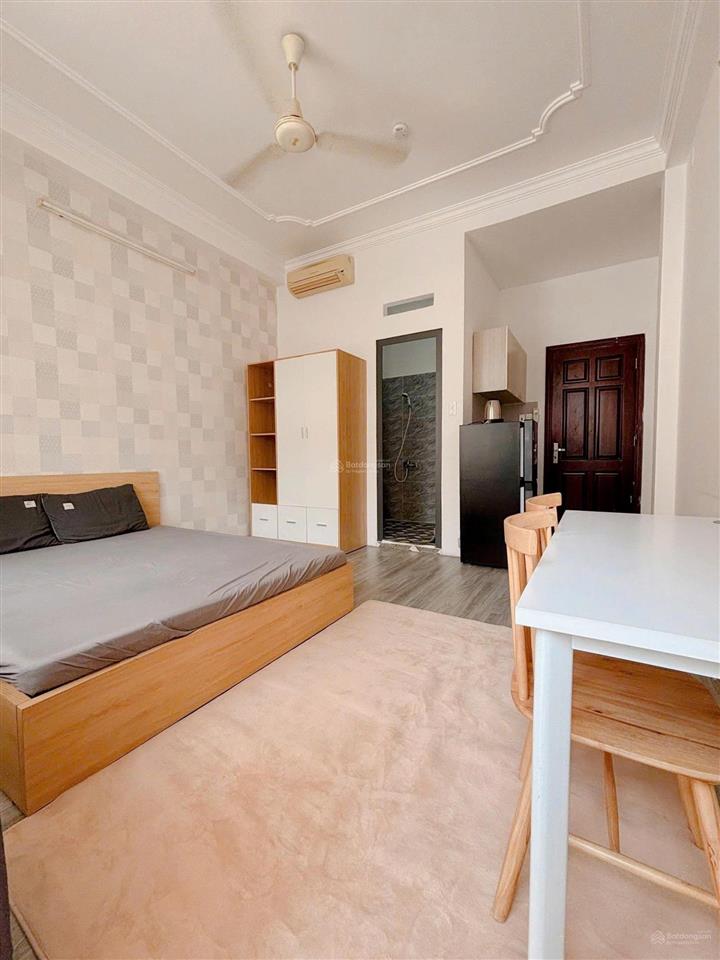 Cho thuê căn hộ studio ban công  gần sân bay  công viên gia định