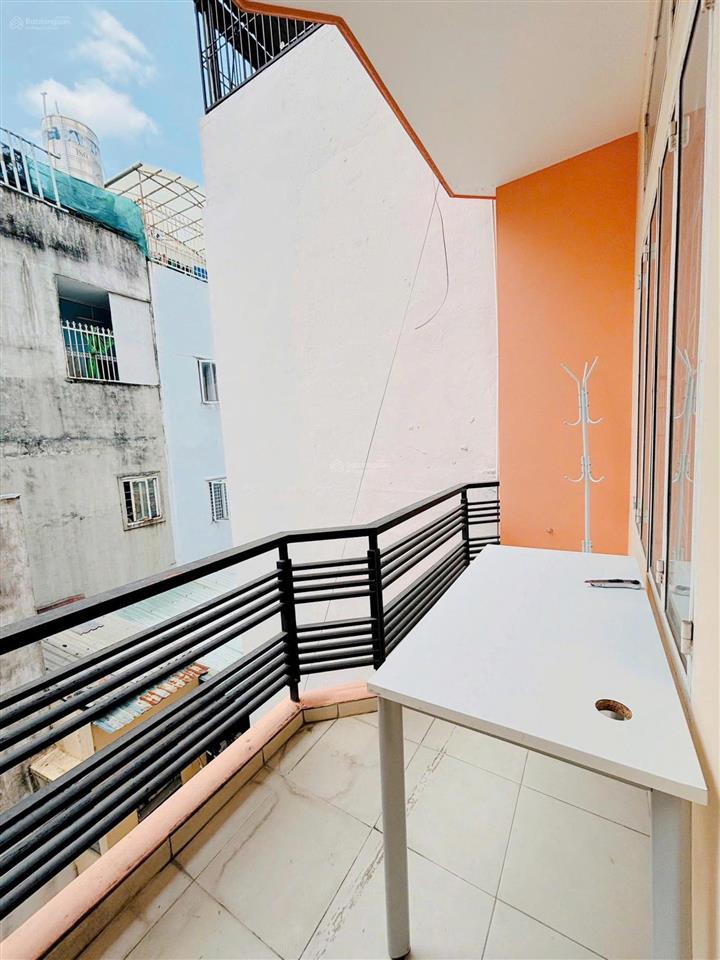 Cho thuê căn hộ studio ban công  gần sân bay  công viên gia định