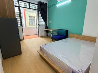 Khai trương căn hộ studio ban công tách bếp  full nội thất mới 100%  ngay trung tâm phú nhuận