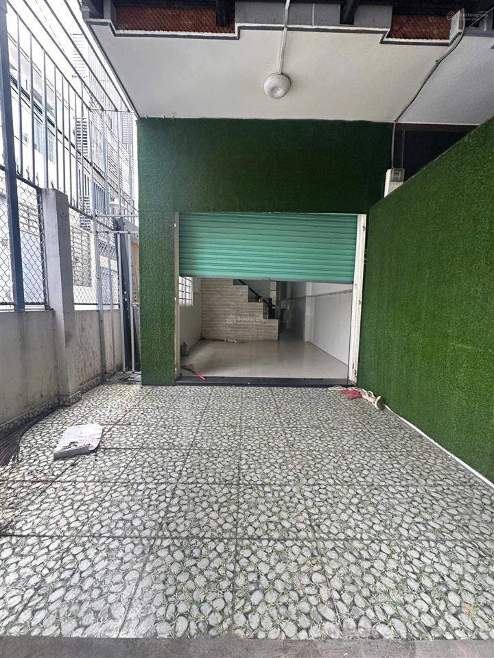 Cho thuê nhà hxh 1 trệt 1 lầu  4pn 5wc rộng 72m2  gần khu bàu cát  trường chinh