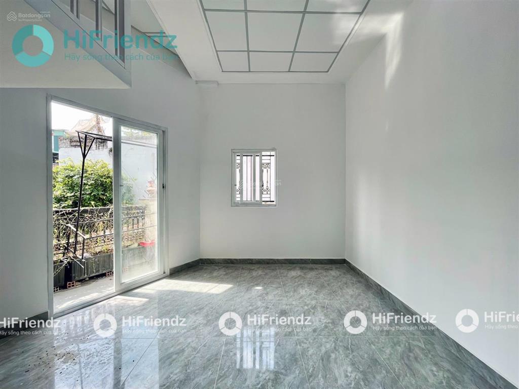 Cho thuê phòng gác ban công rộng thoáng  gần cầu công lý  nguyễn văn trỗi