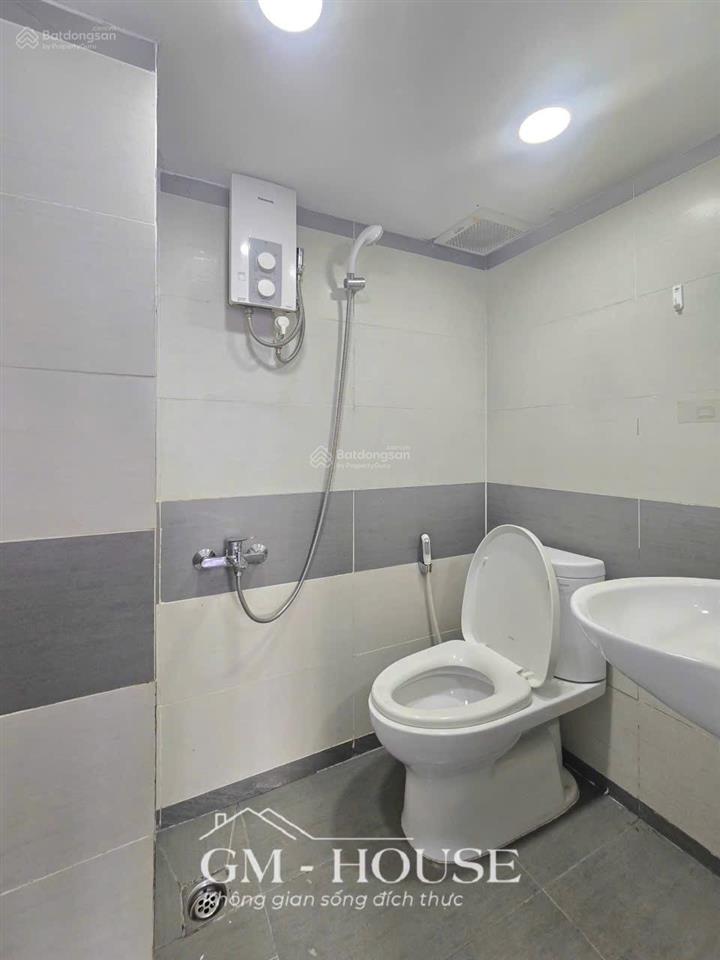 Cho thuê căn hộ có gác rộng rãi gần đh uef, hồng bàng, hutech