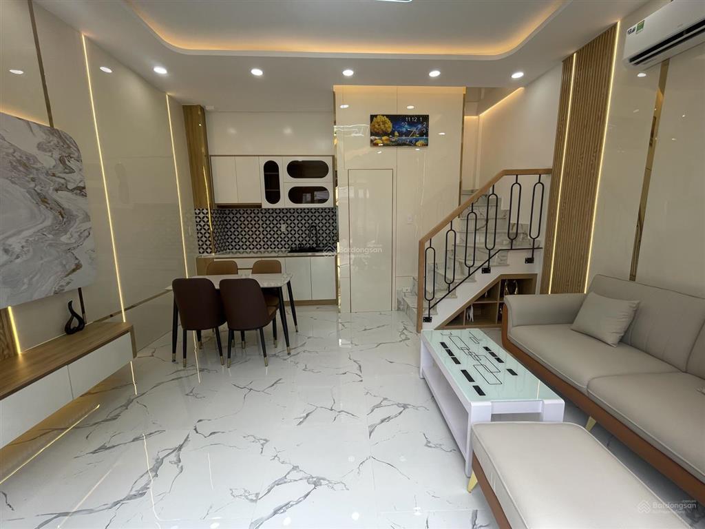 Bán nhà mặt tiền gần vincom phan văn trị, nguyễn thái sơn 3pn  chỉ 6.08 tỷ