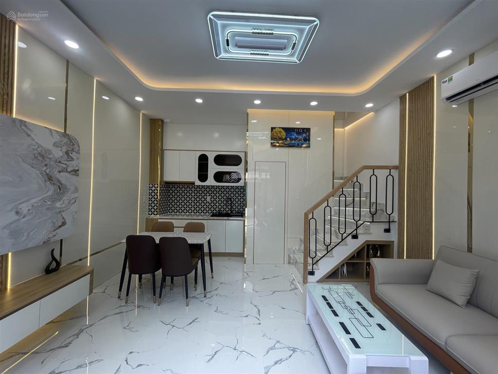 Bán nhà mặt tiền gần vincom phan văn trị, nguyễn thái sơn 3pn  chỉ 6.08 tỷ