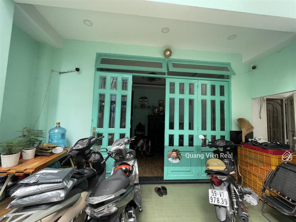 Bán nhà 50m2 4pn  ngang 6m  gần mặt tiền quang trung  chỉ hơn 4 tỷ