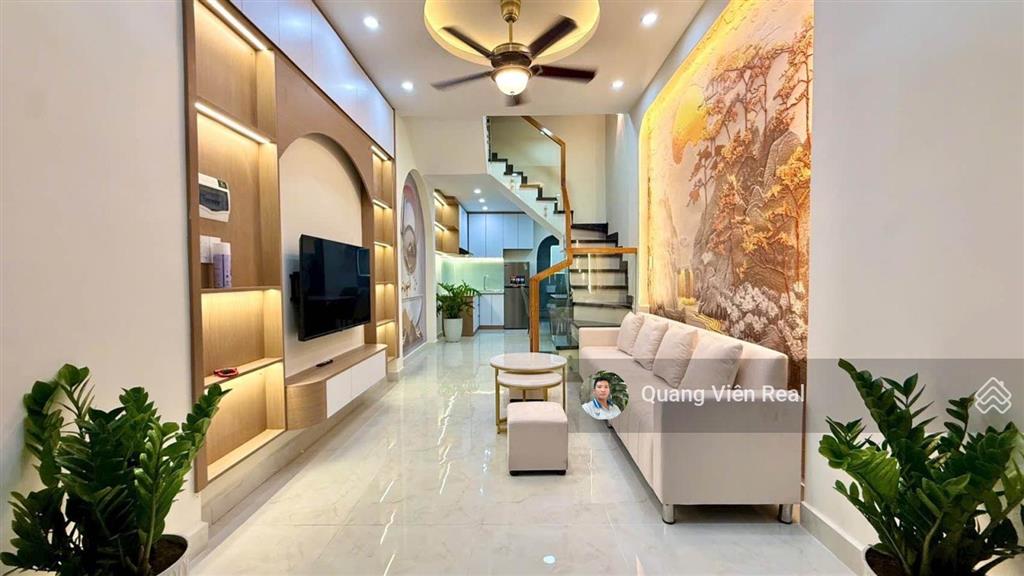 Siêu phẩm nguyễn văn công 3 tầng 3pn, 3wc  5.68 tỷ
