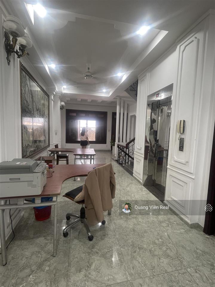 Nhà 6 tầng 85m2 , 6pn, thang máy đối diện emart phan văn trị  hơn 16t