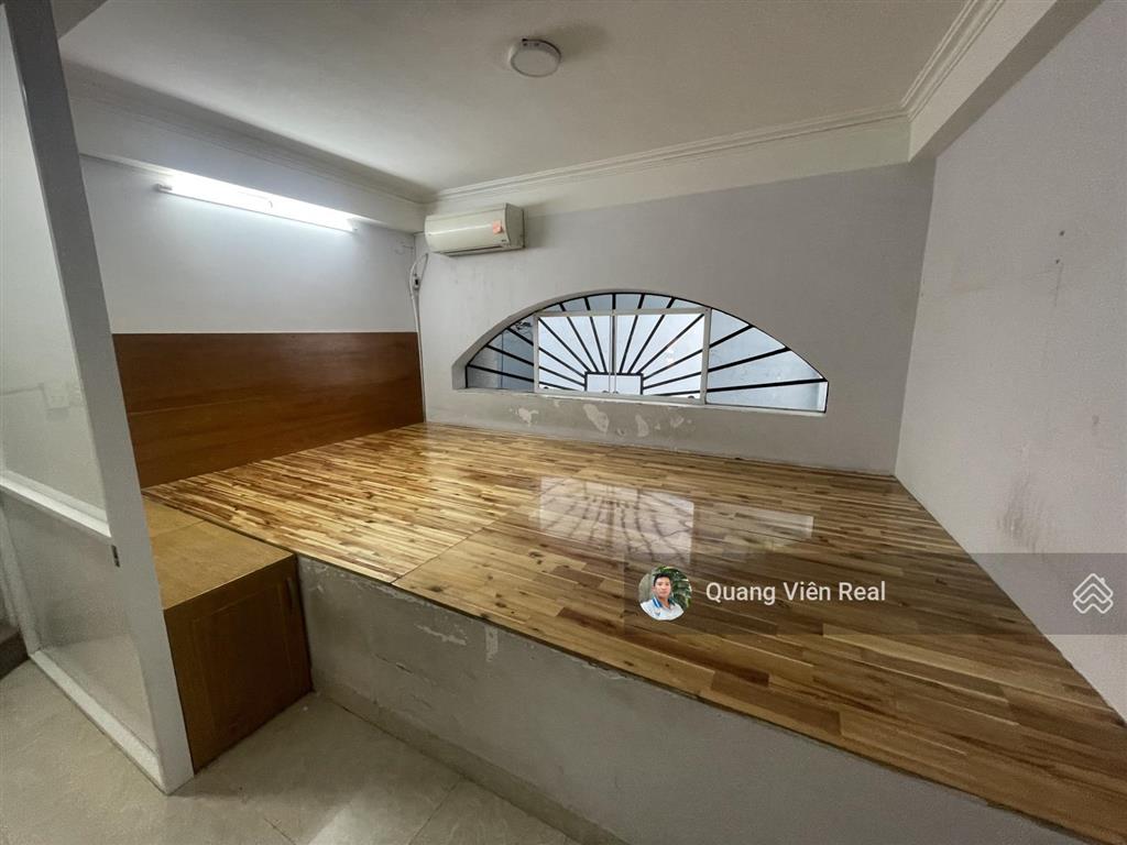 Hiếm nhà nở hậu 3pn,3wc, sân thượng cách 1 căn ra hxh phan văn trị  chỉ hơn 4 tỷ