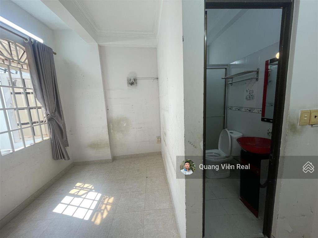 Hiếm nhà nở hậu 3pn,3wc, sân thượng cách 1 căn ra hxh phan văn trị  chỉ hơn 4 tỷ