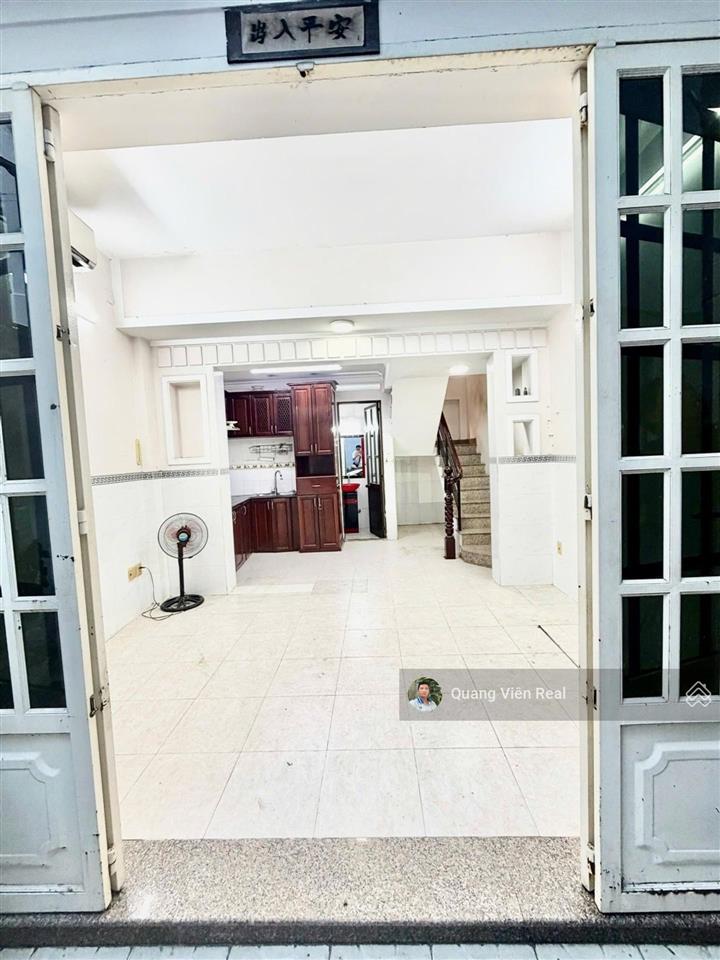 Hiếm nhà nở hậu 3pn,3wc, sân thượng cách 1 căn ra hxh phan văn trị  chỉ hơn 4 tỷ