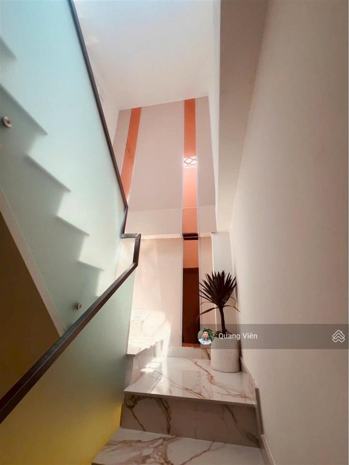 Gần vincom phan văn trị, nhà đẹp 50m, 2pn, 3wc  hxh thông  chỉ hơn 3 tỷ