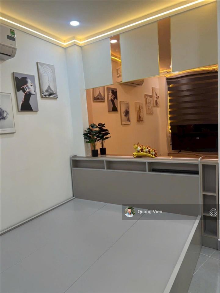 Gần vincom phan văn trị, nhà đẹp 50m, 2pn, 3wc  hxh thông  chỉ hơn 3 tỷ
