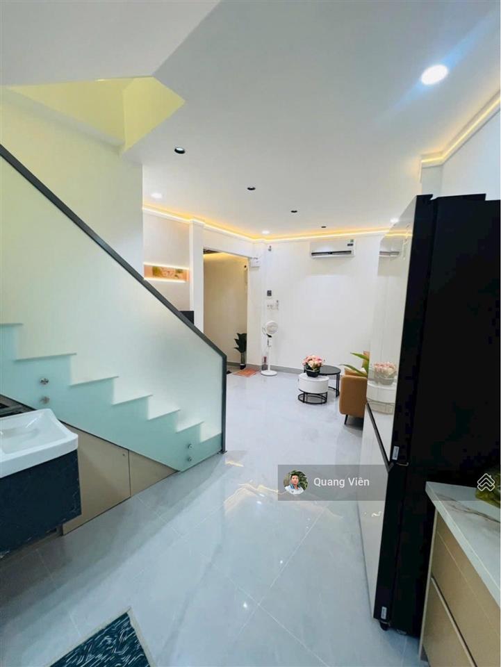 Gần vincom phan văn trị, nhà đẹp 50m, 2pn, 3wc  hxh thông  chỉ hơn 3 tỷ