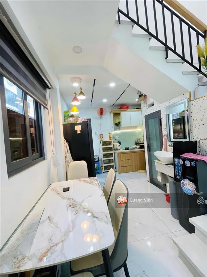 Nhà đẹp 42m 3pn  hxh lô góc 2 mặt thoáng gần chợ hạnh thông tây  nhỉnh 5 tỷ tl