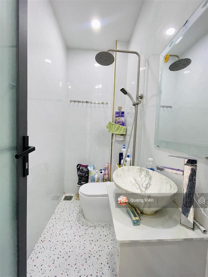 Nhà đẹp 42m 3pn  hxh lô góc 2 mặt thoáng gần chợ hạnh thông tây  nhỉnh 5 tỷ tl
