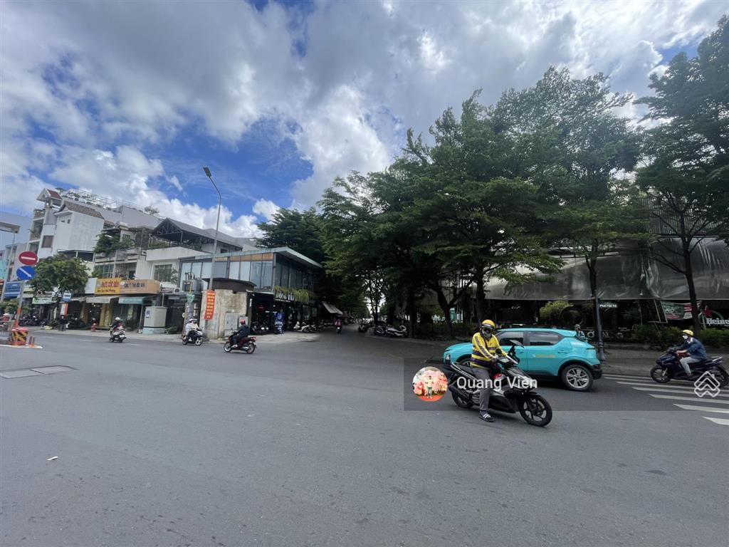 Nhà mới 3 tầng 3pn,3wc  view cityland park hill full nội thất  chỉ hơn 6 tỷ