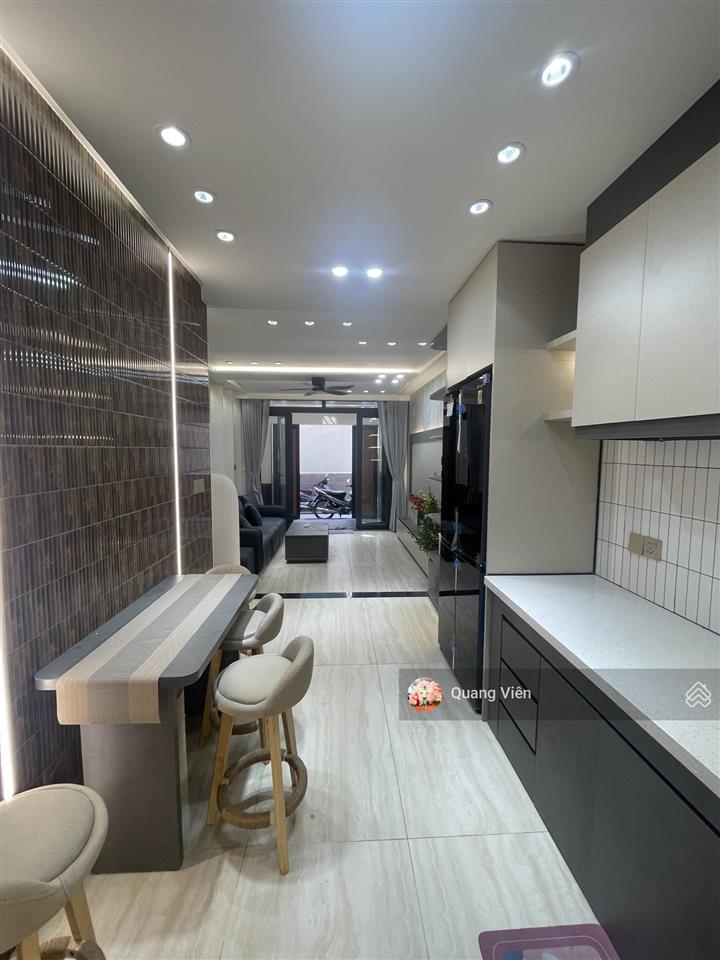 Nhà mới 3 tầng 3pn,3wc  view cityland park hill full nội thất  chỉ hơn 6 tỷ