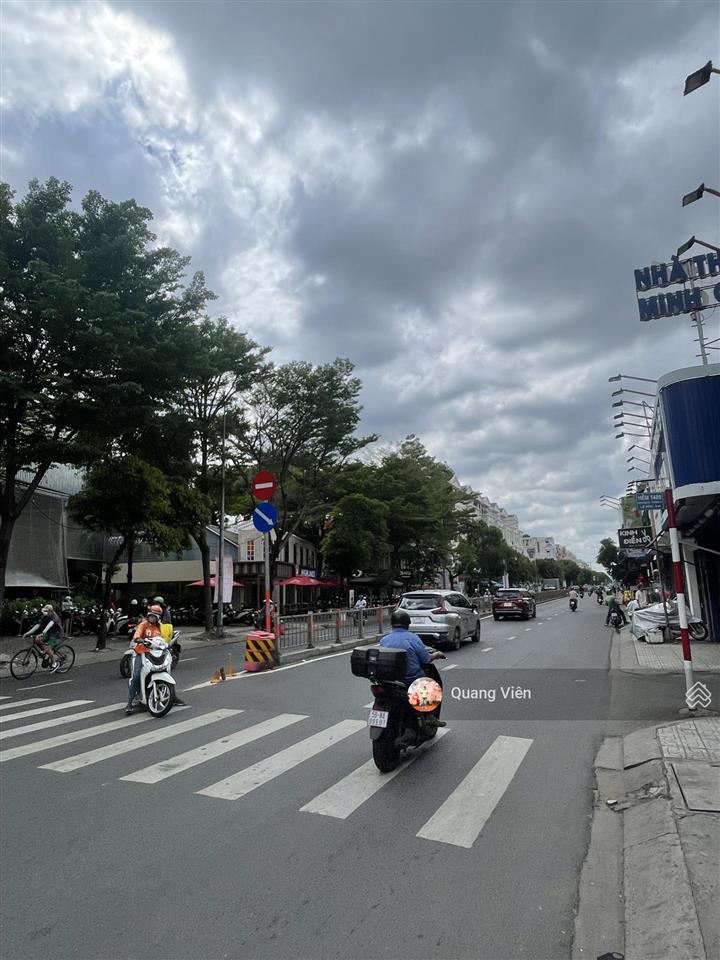Nhà mới 3 tầng 3pn,3wc  view cityland park hill full nội thất  chỉ hơn 6 tỷ
