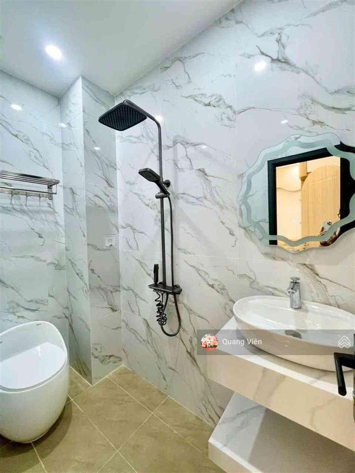 Siêu phẩm nhà mới 4 tầng quang trung, gần ngã 6  4pn, 4wc  hơn 6 tỷ