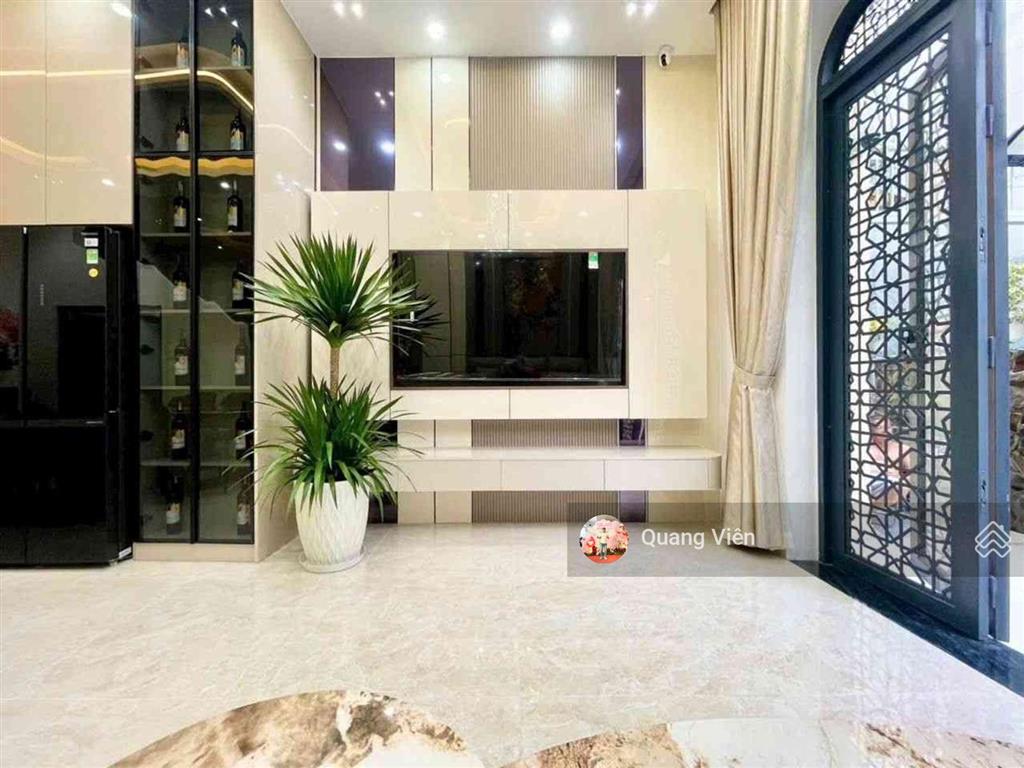 Siêu phẩm nhà mới 4 tầng quang trung, gần ngã 6  4pn, 4wc  hơn 6 tỷ