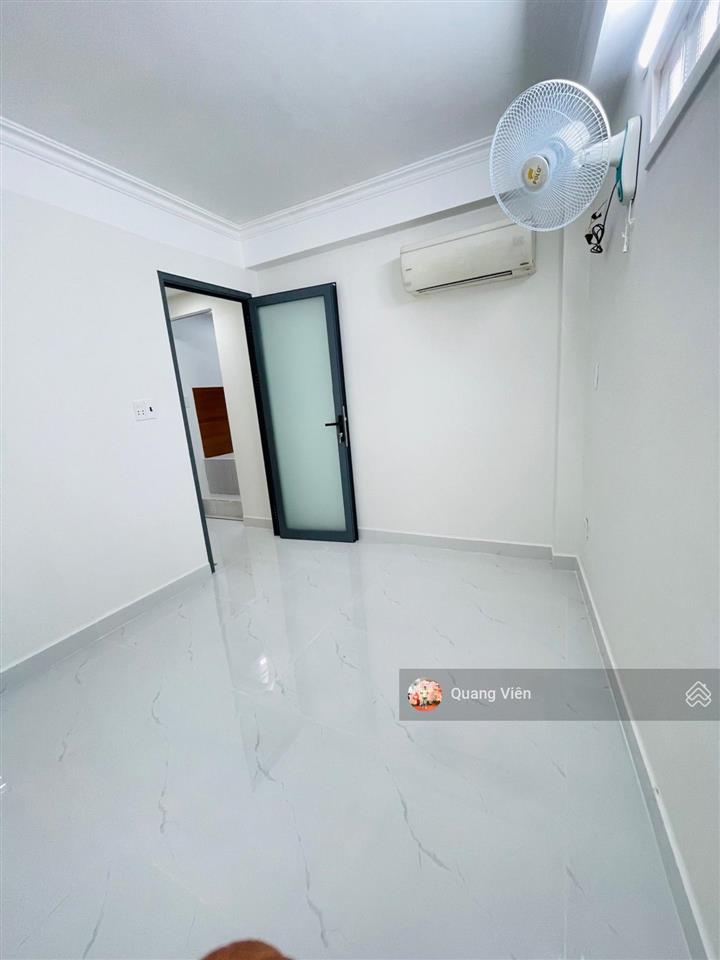 Cực hiếm bình thạnh  hxh phan văn trị 4pn, nở hậu 4.5m, chỉ hơn 5 tỷ