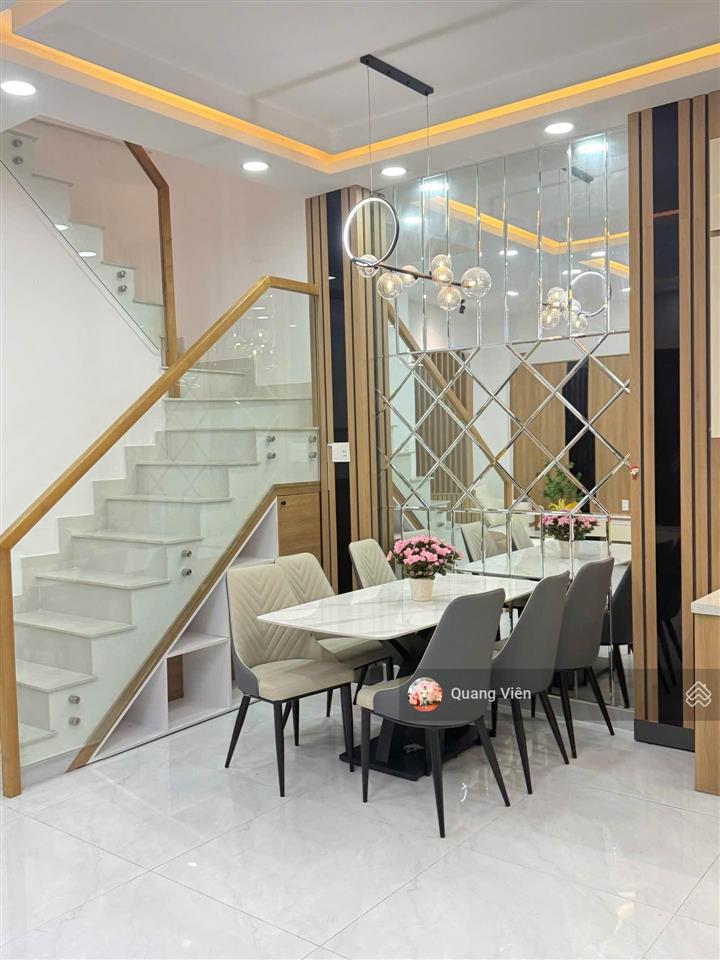 Lê đức thọ  gần 40m2 3pn 4wc, nhà 3 tầng mới đẹp, full nội thất  6 tỷ
