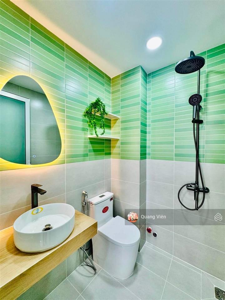 Nhà 3 tầng mới đẹp 2pn 3wc  full nội thất, gần chợ gò vấp, sân bay tsn 5p, nhỉnh 5 tỷ tl