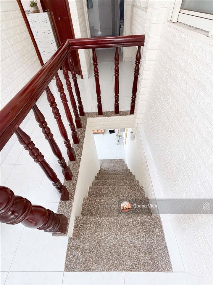 Lê đức thọ, gần ngã 4 nguyễn oanh, nhà 35m2, 2pn, 2 wc gần hxh, yên tĩnh, dân trí, chỉ nhỉnh 3 tỷ