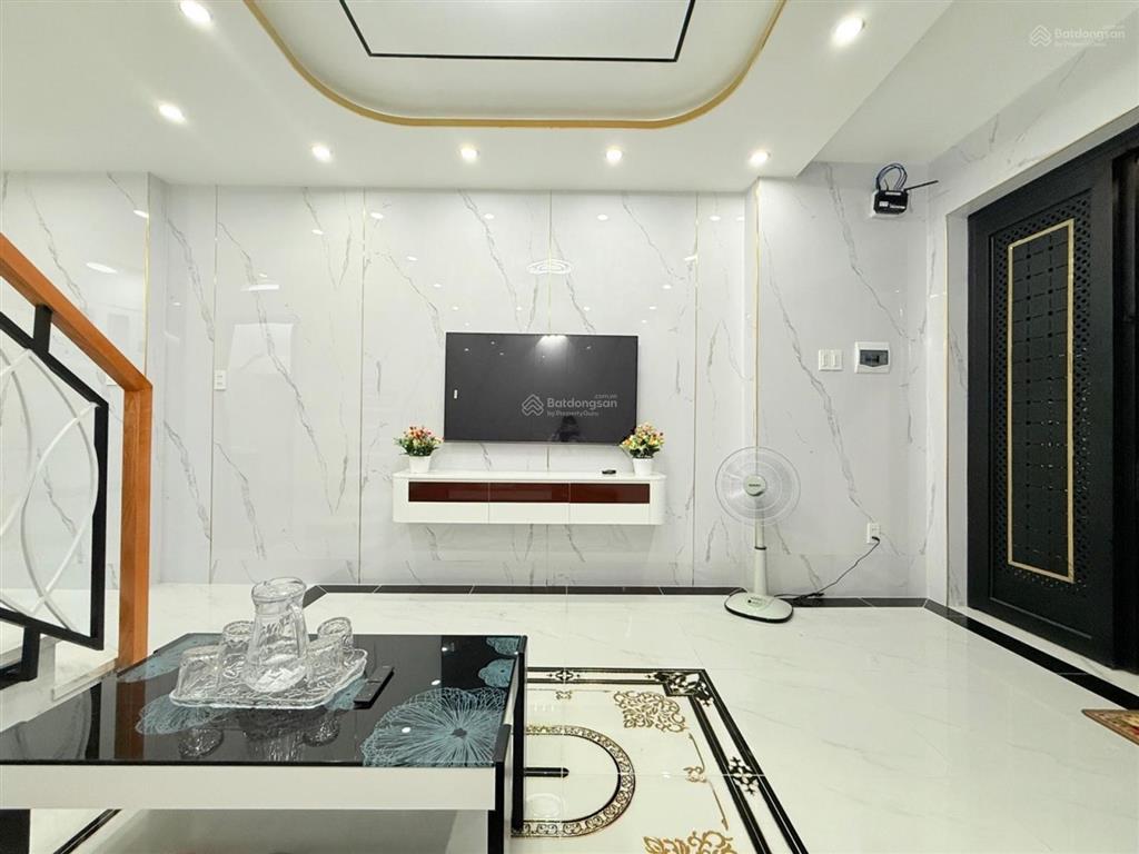 Cityland phan văn trị  hxt gần mặt tiền  nhà đẹp 40m2 3pn 3wc  giá hơn 6 tỷ
