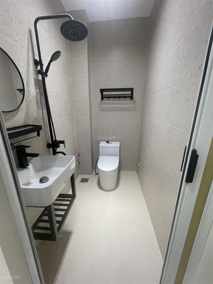 Nhà đẹp gần mặt tiền đường phan văn trị  3pn 3wc  nhỉnh 6 tỷ