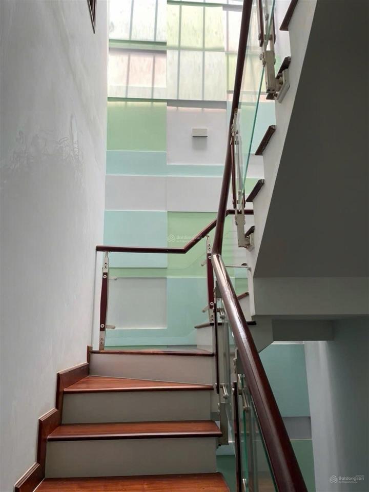 Nhà bán 4 tầng hxh cạnh đh công nghiệp, chợ gò vấp giáp bình thạnh nhỉnh 8 tỷ