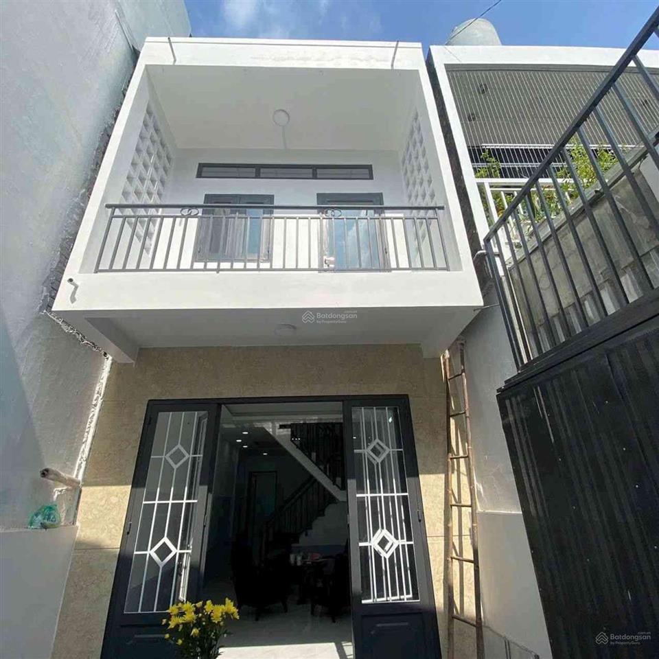 Chủ gấp bán nhà 60m2  gần hxh tránh  ngay cityland emart phan văn trị  nhỉnh hơn 6t