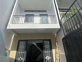 Chủ gấp bán nhà 60m2  gần hxh tránh  ngay cityland emart phan văn trị  nhỉnh hơn 6t