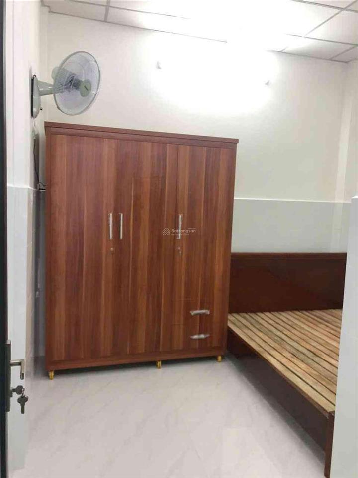 Chủ gấp bán nhà 60m2  gần hxh tránh  ngay cityland emart phan văn trị  nhỉnh hơn 6t