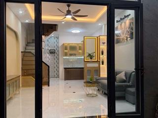 Sát mặt tiền trương phước phan lê văn qưoi
+chỉ hơn 4,6 tỷ + ngang 4,3m dài 13,5m + 1 tret 1 lâu
