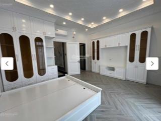 Cho thuê phòng trọ 40m2 siêu đẹp gần rmit phú mỹ hưng 5tr