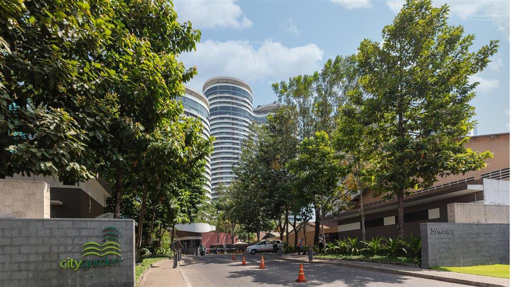 Bán gấp penthouse city garden 324m² 4pn4wc view sông sài gòn & quận 1 giá 54 tỷ.  0908 982 ***