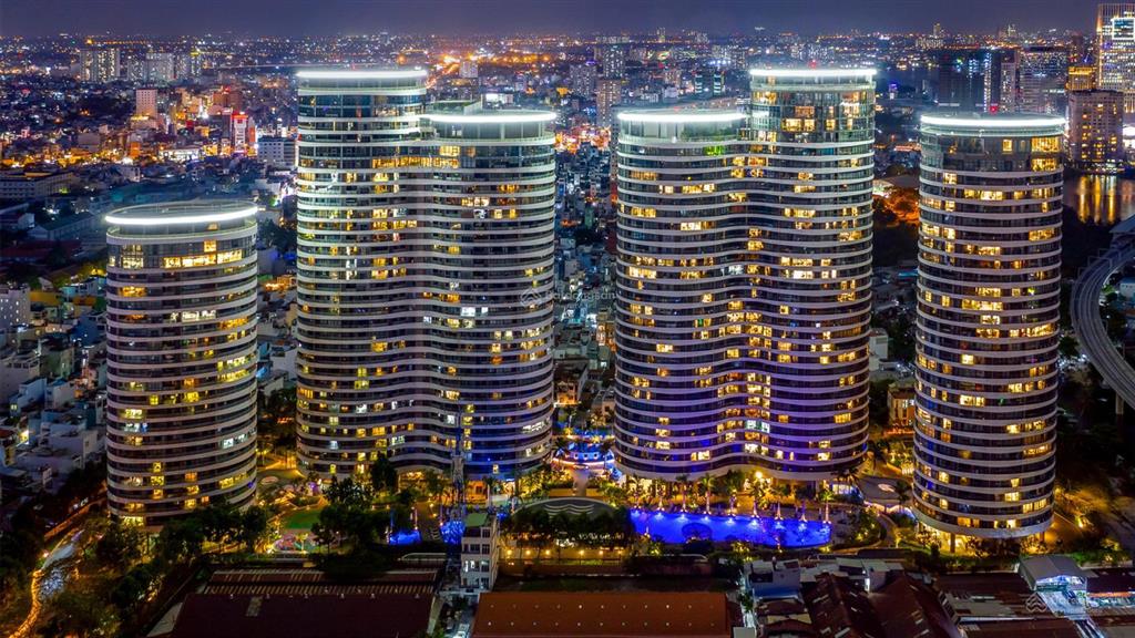 Bán gấp penthouse city garden 324m² 4pn4wc view sông sài gòn & quận 1 giá 54 tỷ.  0908 982 ***