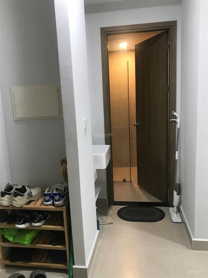 Bán căn 2pn, có sổ, sẵn dòng tiền giá 4ty1 river panorama quận 7