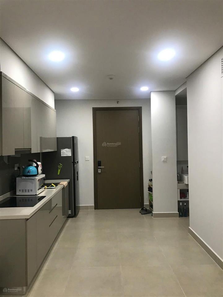 Bán căn 2pn, có sổ, sẵn dòng tiền giá 4ty1 river panorama quận 7